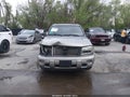Photo 12 of 16 — 2003 Chevrolet Trailblazer