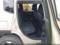 Photo 8 of 15 — 2016 Jeep Renegade
