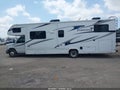 Photo 14 of 15 — 2018 Ford E-450