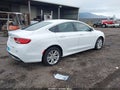Photo 4 of 11 — 2015 Chrysler 200