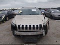 Photo 13 of 17 — 2014 Jeep Cherokee