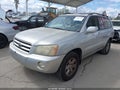 Photo 2 of 17 — 2002 Toyota Highlander