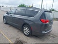Photo 3 of 16 — 2020 Chrysler Voyager