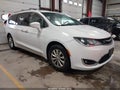 Photo 1 of 19 — 2018 Chrysler Pacifica