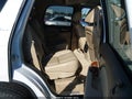 2007 GMC Yukon — photo 8 of 16 | VIN 1GKFC13J67J120986