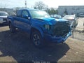 Photo 1 of 17 — 2018 Toyota Tacoma