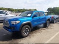 Photo 2 of 16 — 2017 Toyota Tacoma