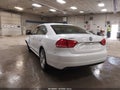 Photo 3 of 16 — 2015 Volkswagen Passat