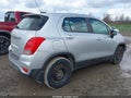 Photo 4 of 13 — 2018 Chevrolet Trax