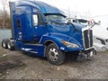 Photo 1 of 17 — 2022 Kenworth T680