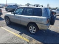 Photo 3 of 11 — 1999 Toyota RAV4