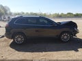 Photo 14 of 17 — 2020 Jeep Cherokee