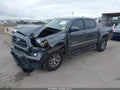 Photo 2 of 18 — 2017 Toyota Tacoma