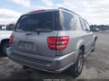 Photo 4 of 17 — 2004 Toyota Sequoia