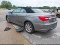 Photo 3 of 16 — 2011 Chrysler 200