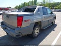 Photo 4 of 11 — 2002 Chevrolet Avalanche