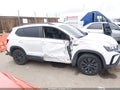 Photo 14 of 17 — 2022 Volkswagen Taos