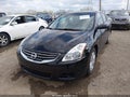 Photo 2 of 16 — 2010 Nissan Altima