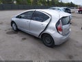 Photo 3 of 17 — 2015 Toyota Prius C