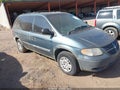 2005 Dodge Caravan — photo 1 of 11 | VIN 1D4GP25B25B432359