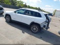 Photo 3 of 17 — 2019 Jeep Cherokee