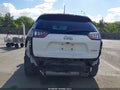 Photo 6 of 17 — 2019 Jeep Cherokee