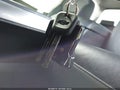 Photo 11 of 16 — 2018 Chevrolet Silverado 2500