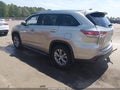Photo 3 of 11 — 2015 Toyota Highlander