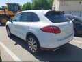 Photo 3 of 17 — 2014 Porsche Cayenne