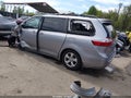 Photo 3 of 18 — 2015 Toyota Sienna