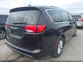 Photo 4 of 17 — 2018 Chrysler Pacifica