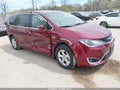Photo 1 of 16 — 2018 Chrysler Pacifica