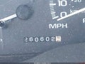 Photo 15 of 17 — 2000 Cadillac Escalade