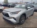 Photo 2 of 18 — 2021 Toyota Highlander
