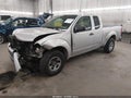 Photo 2 of 17 — 2015 Nissan Frontier
