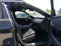 Photo 5 of 16 — 2018 Land Rover Range Rover Velar