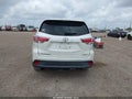 Photo 16 of 16 — 2016 Toyota Highlander