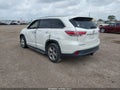 Photo 3 of 16 — 2016 Toyota Highlander