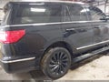 Photo 4 of 17 — 2021 Lincoln Navigator