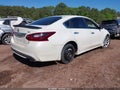 Photo 4 of 17 — 2017 Nissan Altima