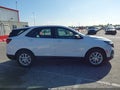 Photo 13 of 17 — 2023 Chevrolet Equinox