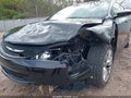 Photo 6 of 17 — 2016 Chrysler 200
