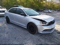 Photo 1 of 16 — 2016 Volkswagen Jetta