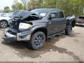 Photo 2 of 16 — 2016 Toyota Tundra