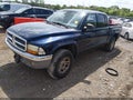 Photo 2 of 17 — 2004 Dodge Dakota