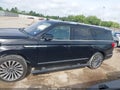 Photo 15 of 17 — 2019 Lincoln Navigator