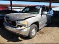 2003 GMC Yukon XL — photo 2 of 17 | VIN 1GKFK16Z73J110367