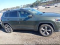 Photo 13 of 17 — 2019 Jeep Cherokee