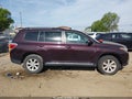 Photo 13 of 16 — 2013 Toyota Highlander