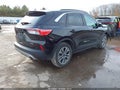 Photo 4 of 20 — 2022 Ford Escape